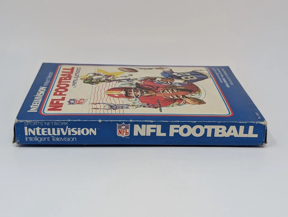 NFL Football (Intellivision, 1980) - CIB Complete W/ Playbooks - Image 4 of 4