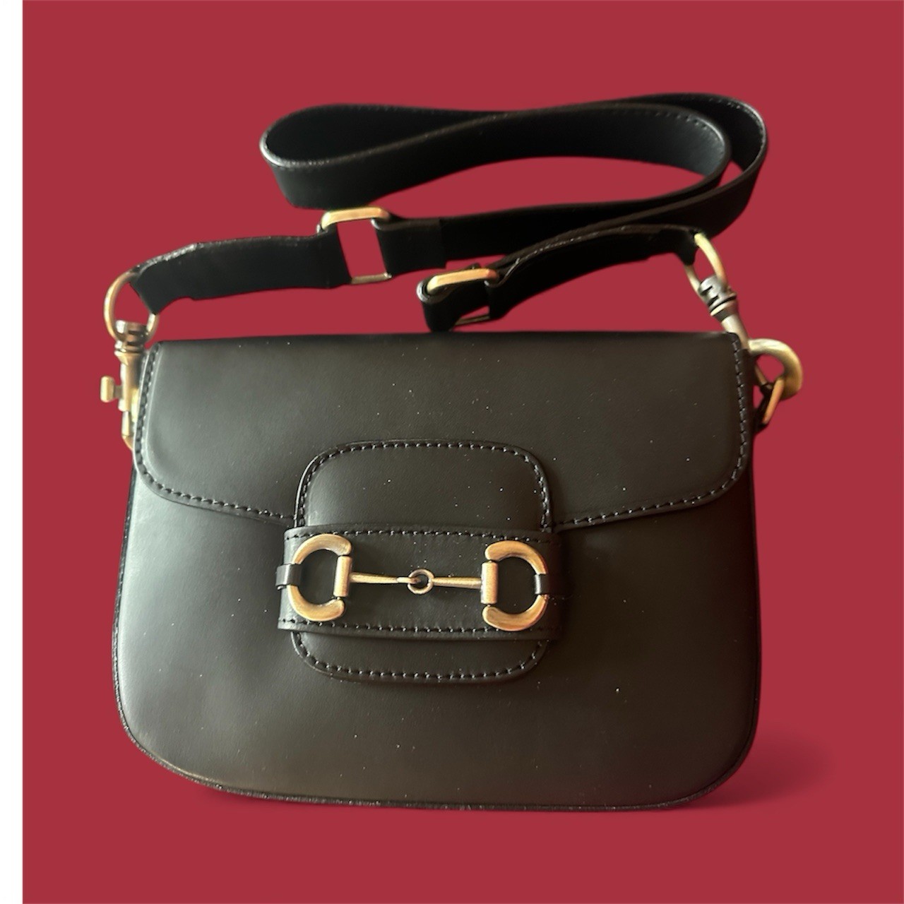 Made In Italy  Black leather crossbody handbag - New