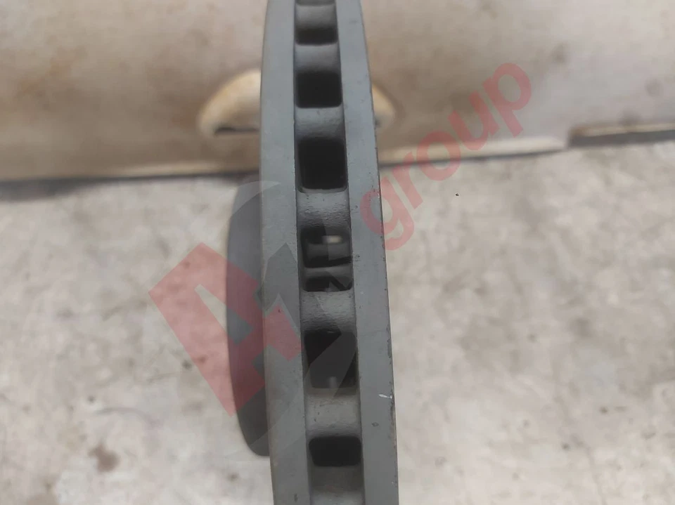 PAIR BREMBO BRAKE DISCS 09D52923 FOR MERCEDES E CLASS 09D52923 - Image 3 of 4