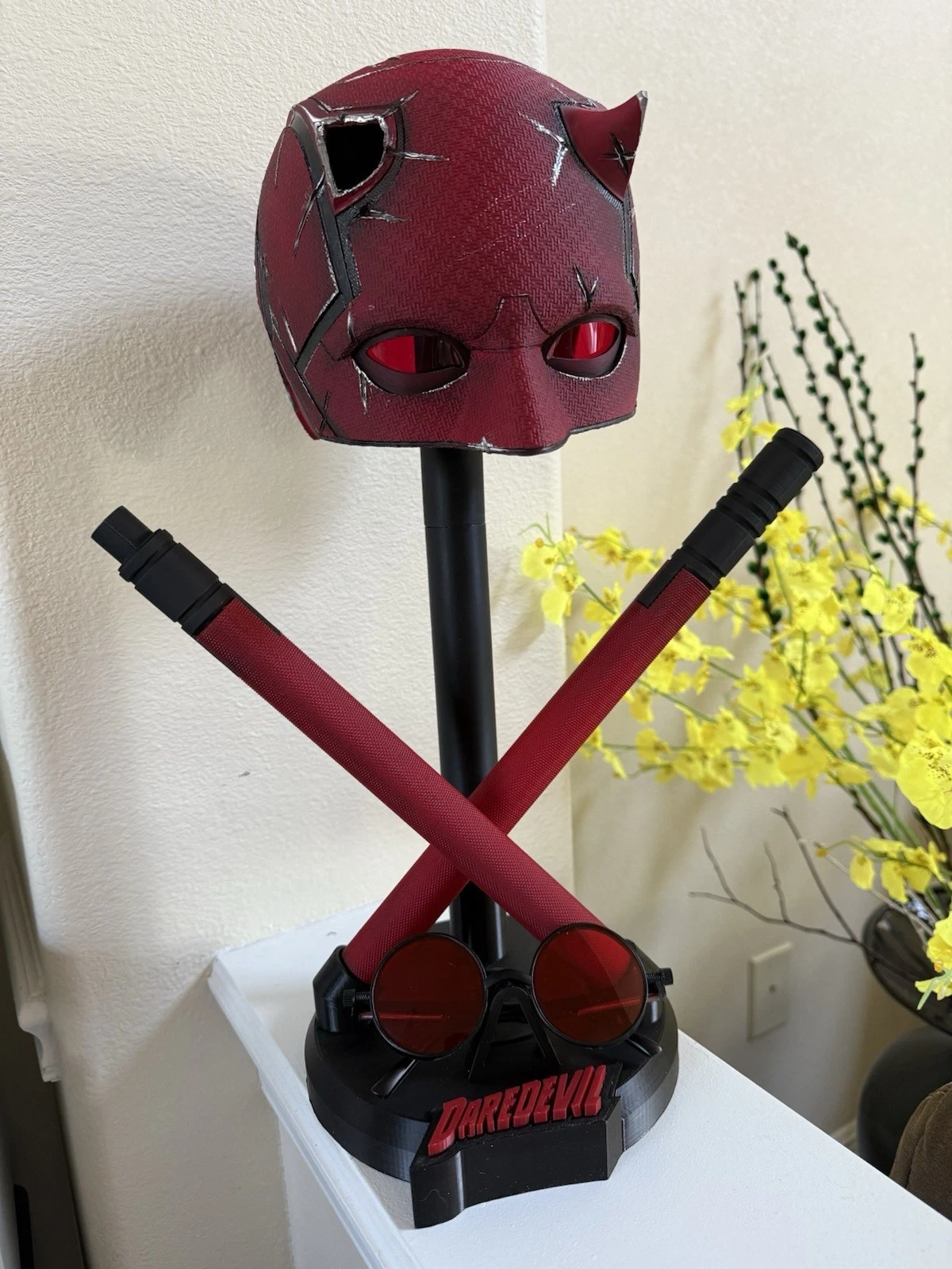 Daredevil Helmet, Billy Clubs & Stand Combo Set