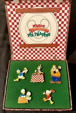 Disney Picnic Time Mickey's Toontown LE 400 - 5 Pin Box Set Donald Nephews Pete