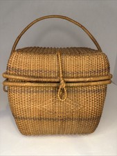 Vintage Nantucket Handmade Rattan Woven Picnic Basket Purse 8 W x 6 D x 7 H