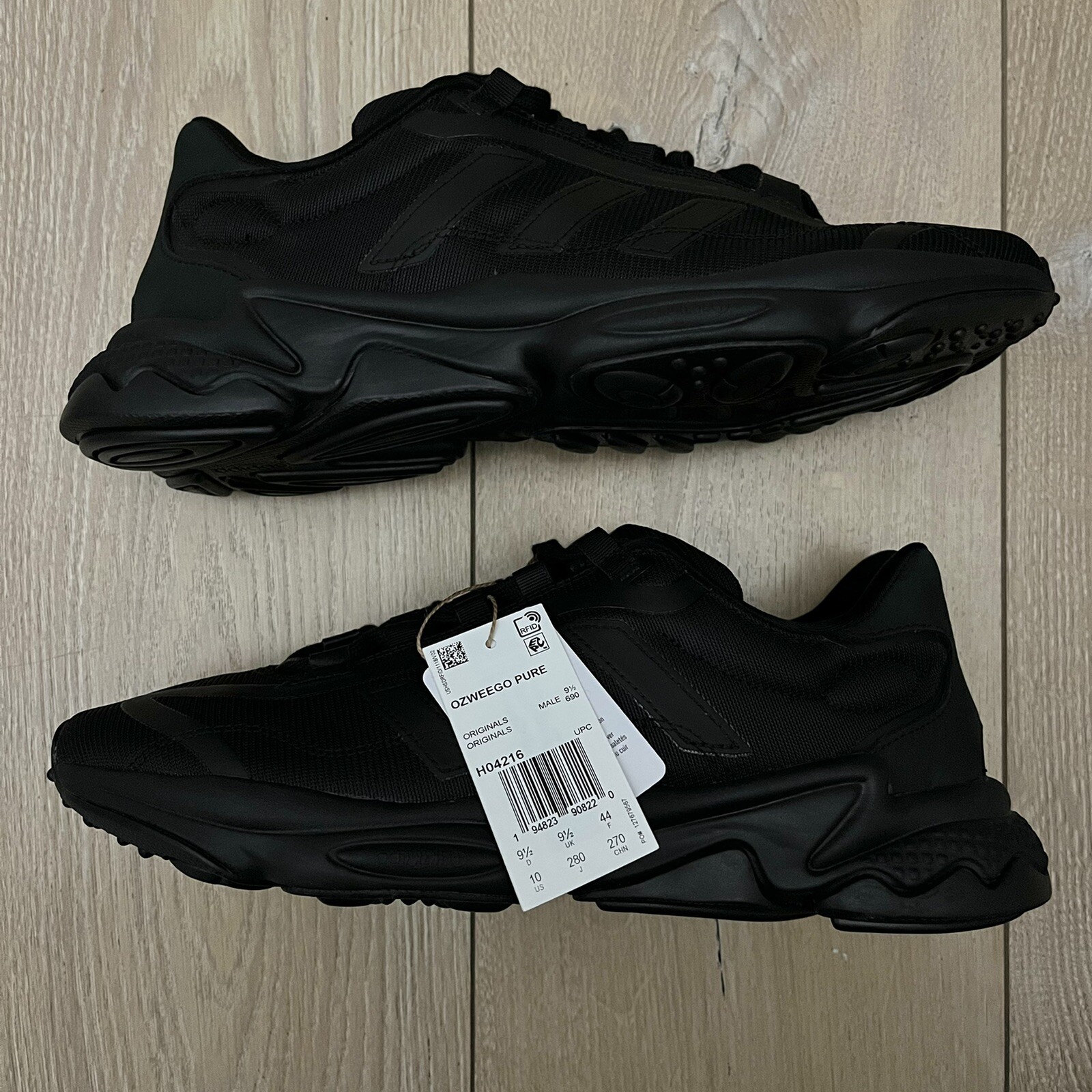 adidas Ozweego Pure Triple Core Black 