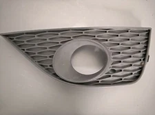 Seat Ibiza 08-12 offside right foglight grille, part num 6J0853666A