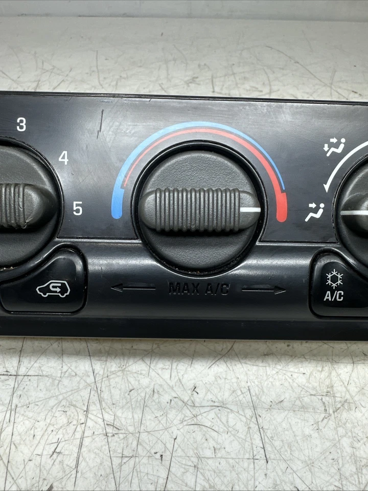 ✅ 00 2001 2002 Chevy Suburban Tahoe Silverado GMC Yukon controle climático          - Imagem 4 de 4