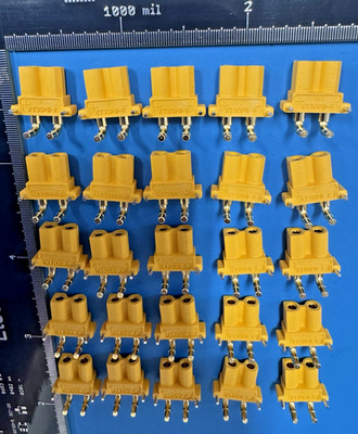 25pc lot)Amass XT30PW-F Female Connector Right Angle90° PCB Mount 15A GoldPlated