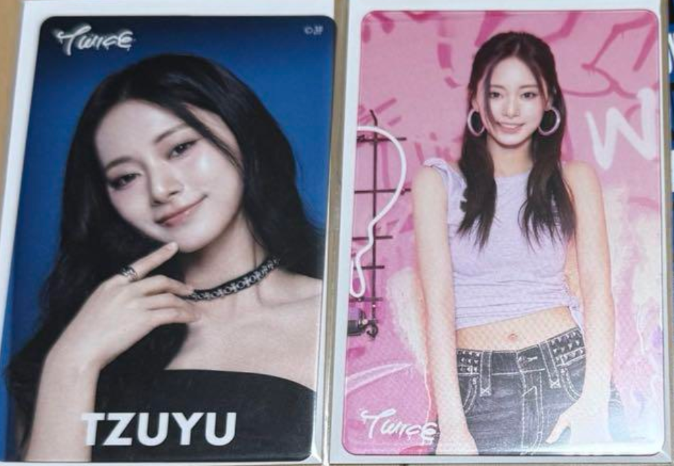 TWICE Photocard – This Is For World Tour Japan Official Lottery