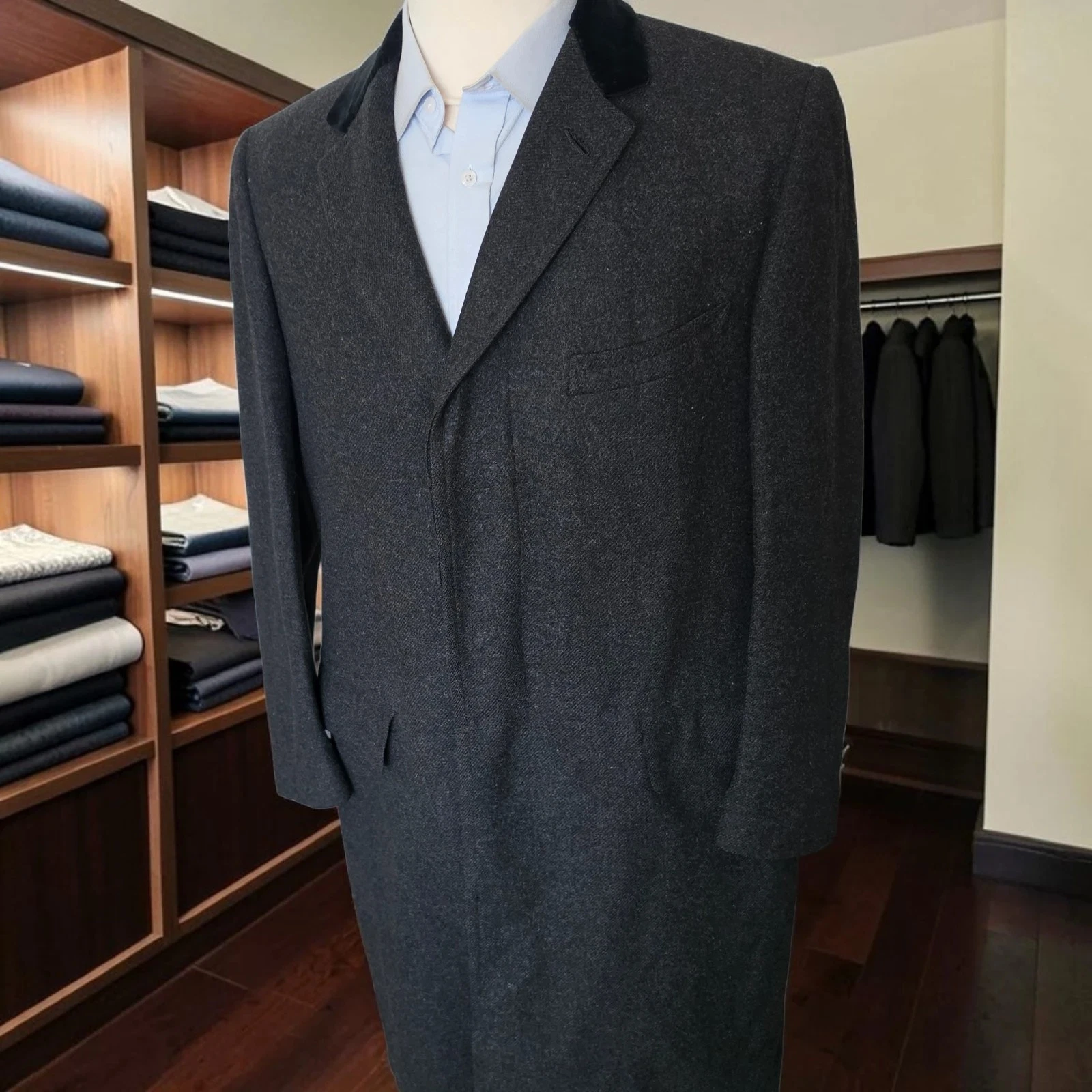Vintage 1950s Chesterfield Overcoat 40r Bespoke Charcoal Wool Velvet image 1