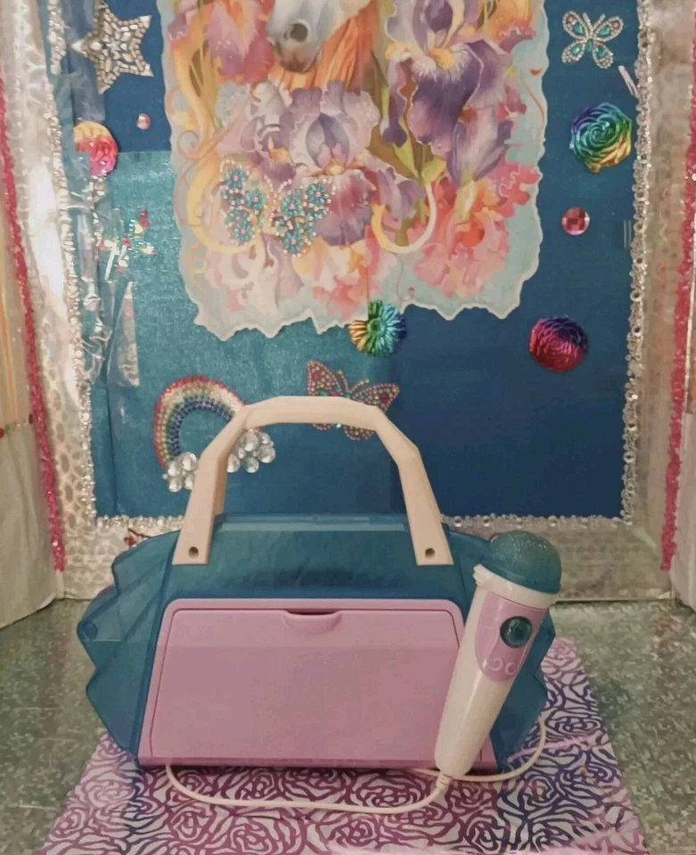 🦄Disney /Frozen/Anna & Elsa "Cool Tunes" Sing Along Purse MP3 Karaoke/Boom Box! - Image 2 of 4