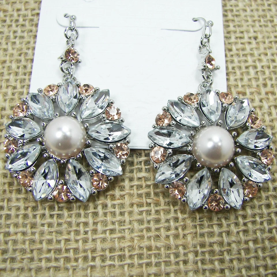 Pendientes Jessica Simpson Cristal Primrose Imitación Perla Diseño Floral Glamour Bling Foto 4 de 4