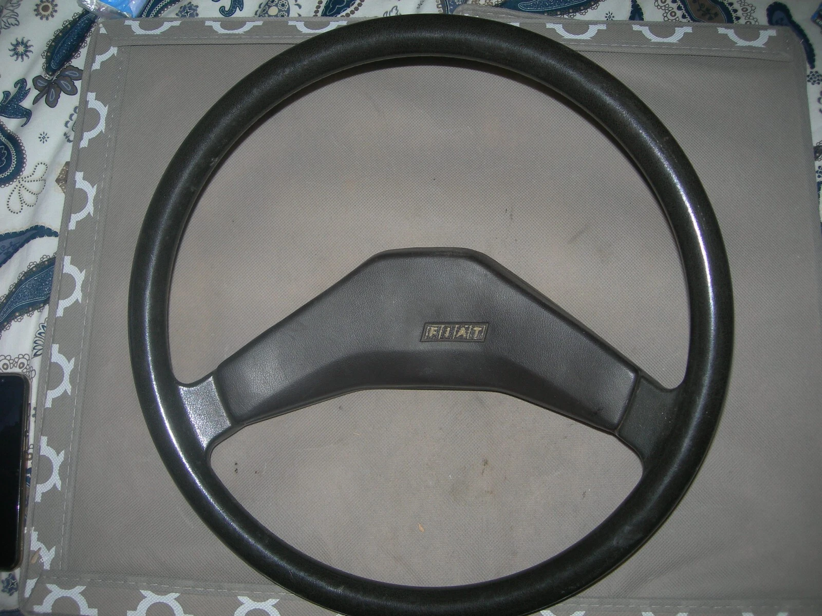 VOLANTE FIAT 132 - STEERING HORN - Foto 1 di 6