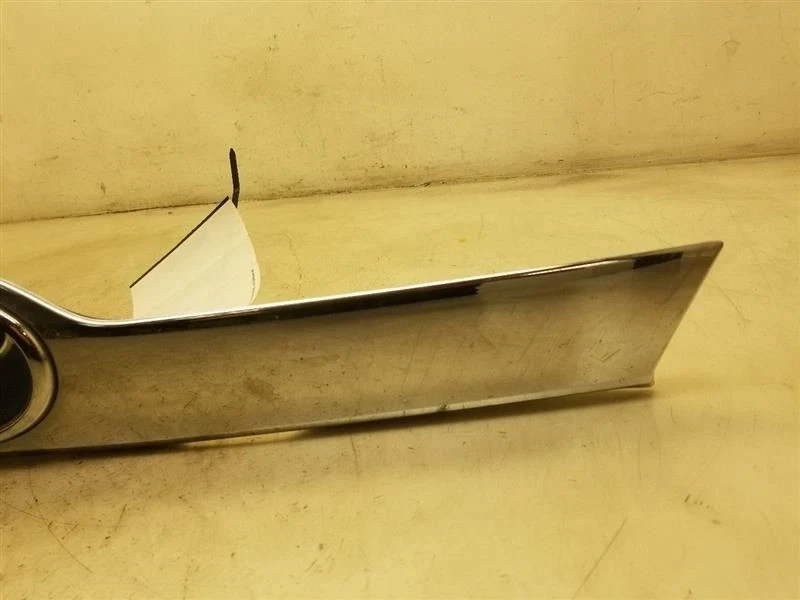 2012 TOYOTA CAMRY XLE REAR TAIL FINISH PANEL  - Image 4 of 4