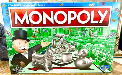 MONOPOLY Game Classic by Hasbro New Sealed Box Damaged