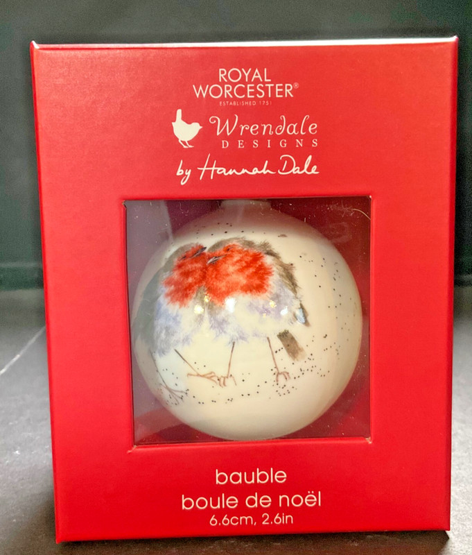 New Royal Worcester Snuggled Together Bauble Ornament #12021