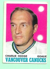 (1) CHARLIE HODGE   1970-71 O-PEE-CHEE # 229 CANUCKS GOALIE MISCUT  CARD (M7789)