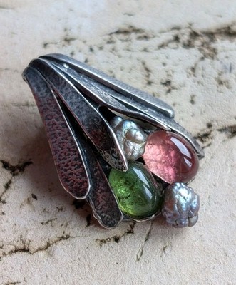Einzelner Ohrclip Perli Stil 925 Silber Perle Turmaline Meisterpunze Brutalist