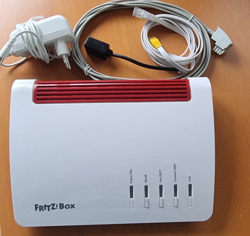 AVM FRITZBox 7590 DSL Modem & High End WLAN Router AC+N DECT Basis 800 Mbit/s G3