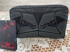 Cartera LOUNGEFLY ⭐️DC Comics The Batman Cremallera Alrededor Nueva con Etiquetas Juegos con disfraces Cremallera Completa 6x4 pulgadas