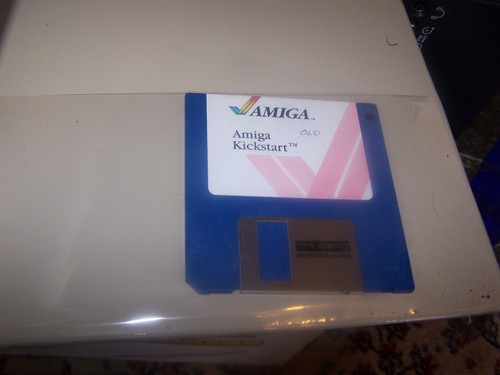 Commodore Amiga User Guides & Kickstart Disk - 第 6/6 張圖片