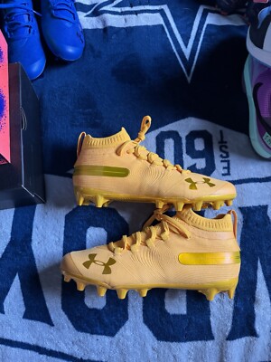 Rare Under Armour Spotlight MC Yellow Suede Football Cleats Men Sz 9 3022816-600