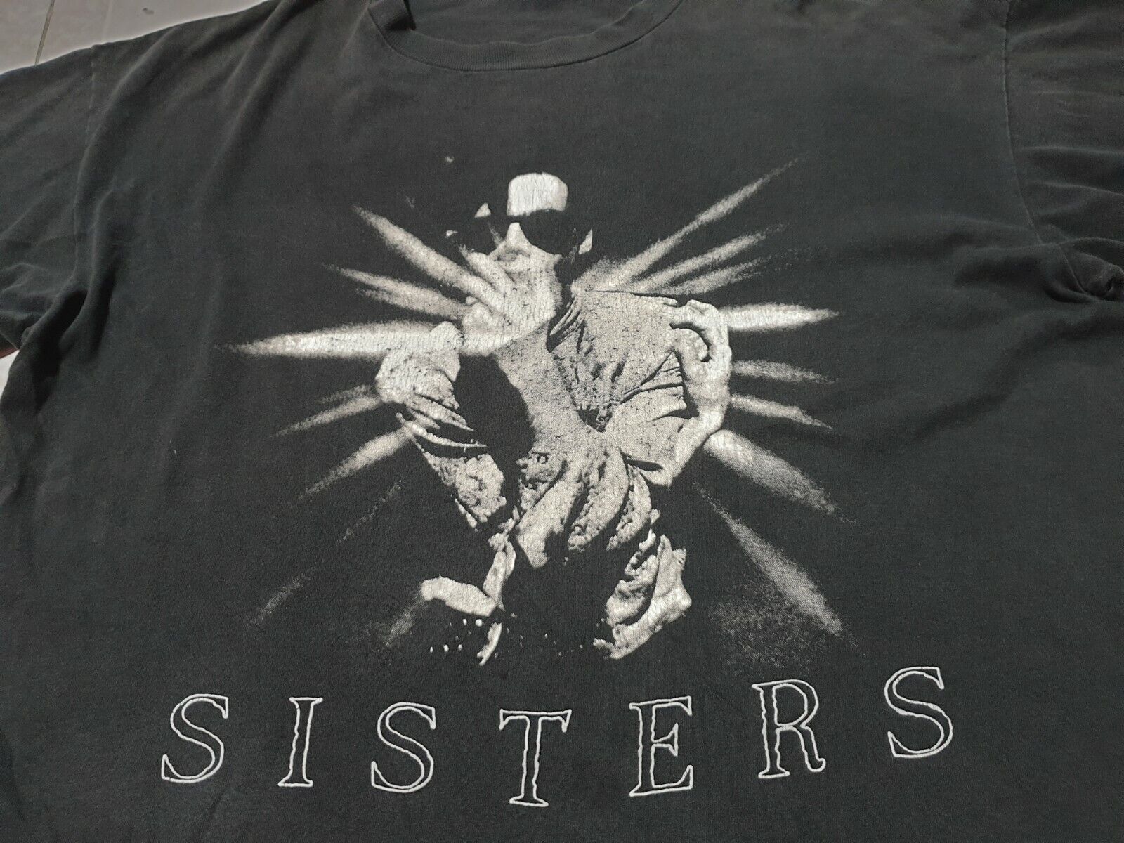 Thrust smække hjemmehørende Rare The Sisters Of Mercy T-Shirt Black Vision Thing Tour Vintage XL | eBay