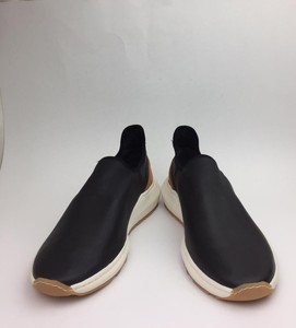 vince marlon slip on