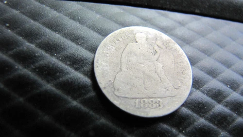 1883 - LIBERTY SEATED DIME  good readable date