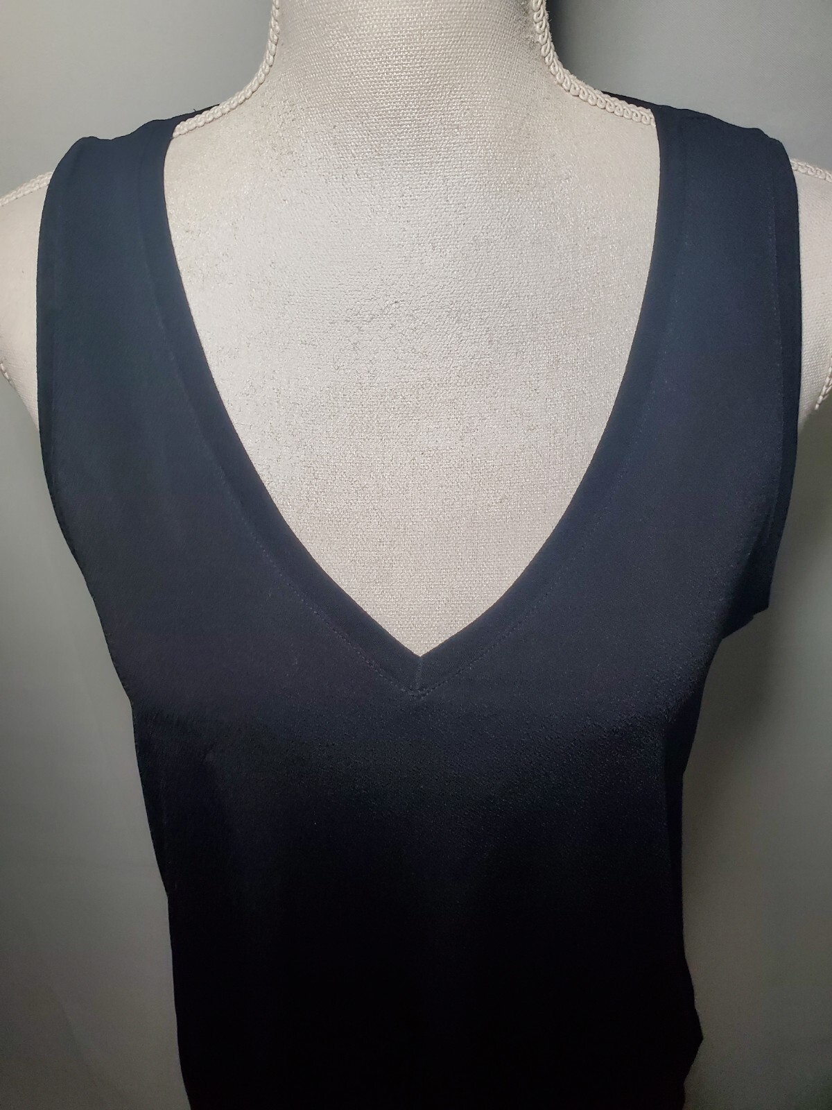 Express Solid Black Slinky Stretchy Sleeveless V-… - image 2