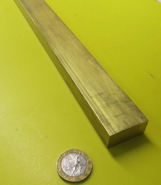 Barra plana de latón 360 5/8" de grosor x 1 1/4" de ancho x 60,0" de largo Foto 4 de 4