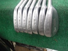 Nice Kenneth Smith model 19975 Handmade iron set 2-6/8,9 Pyratone leather