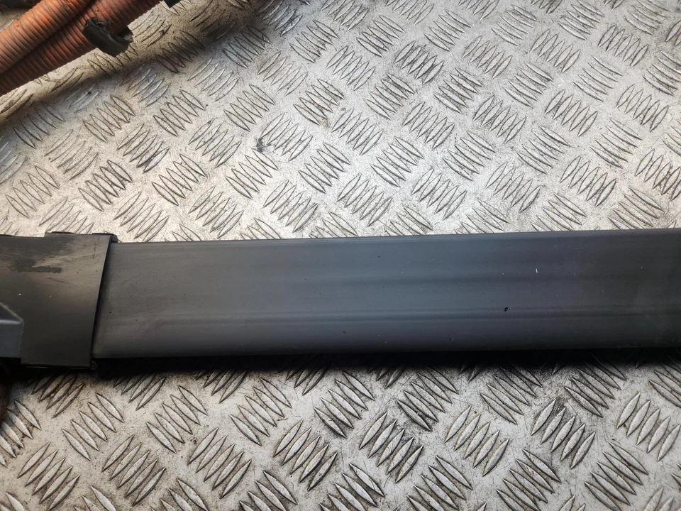 LEXUS RX400H HYBRID BATTERY MOTOR WIRING CABLE 82815-48350 MK2 2004 - 2009 - Image 3 of 4