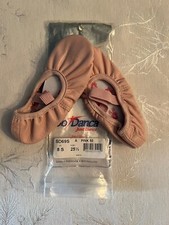 So Danca Childrens Pink Bakker Slipper. Size 7T.