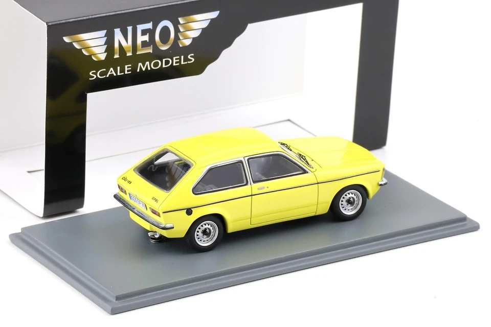 1:43 NEO Opel Kadett City 1978 yellow 43070 - Bild 2 von 3