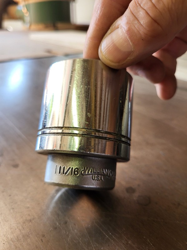 WILLIAMS 1- 11/16  SOCKET,  12 Point  3/4" Drive H-1254  Made in USA