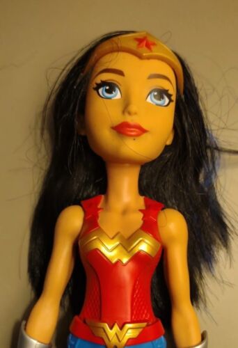 2015 Mattel DC Comics Wonder Woman Doll Action Figure 12" DMM24. STS - Picture 2 of 11