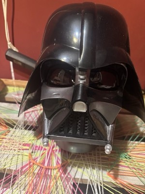 Star Wars The Black Series Darth Vader elektronischer Premium Helm Hasbro