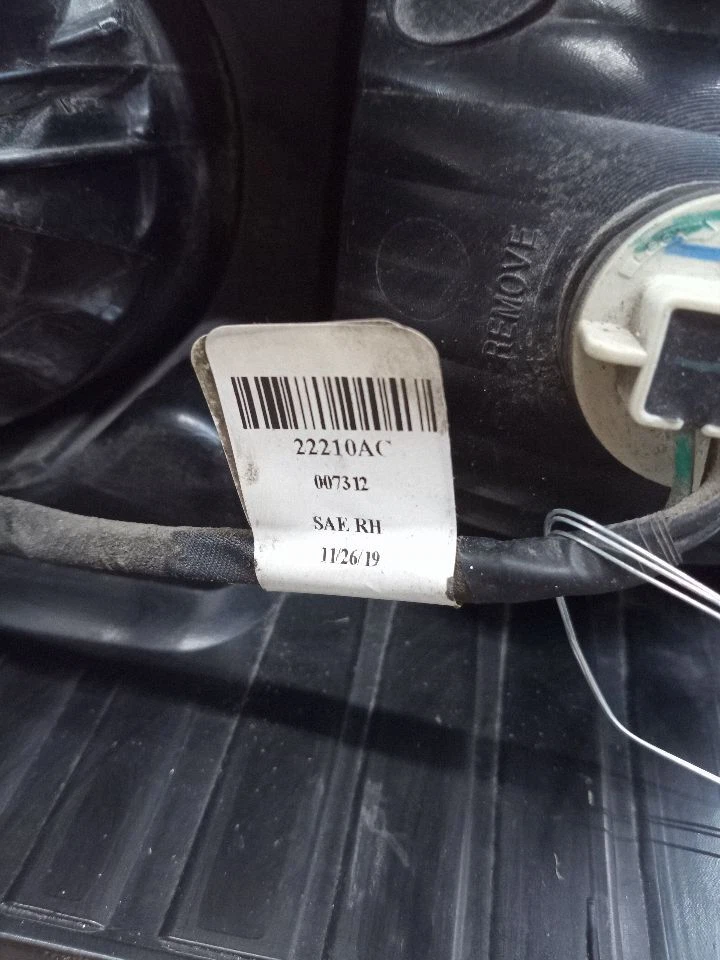 Used Right Tail Light Assembly fits: 2020 Ram Promaster 3500 van Right Grade A Foto 4 de 4