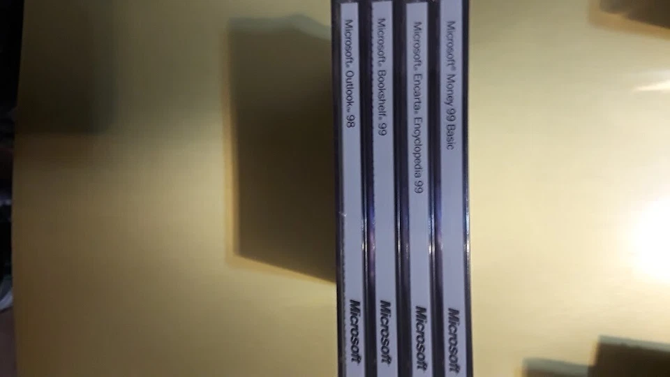 Sealed Microsoft Money 98 Encarta 98 Bookshelf 98 Outlook 98 Software Bundle - Image 4 of 4