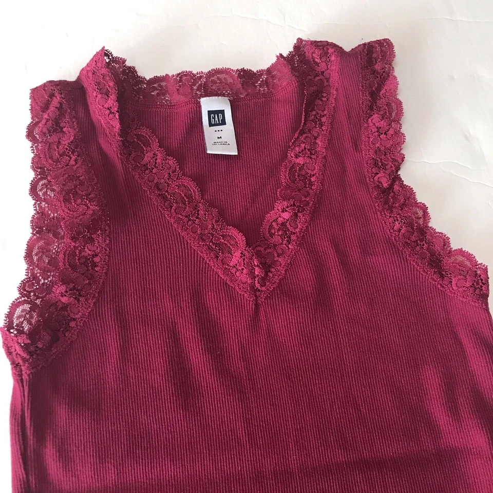 Camiseta sin mangas vintage Y2K GAP mediana cami encaje camisola acanalada hada grunge indie Foto 2 de 4