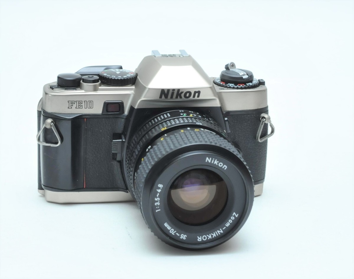 Nikon FM10 35mm SLR フィルムカメラ 35-70mm Nikon FM10 35mm SLR Film Camera with 35-70 mm lens Kit * EX