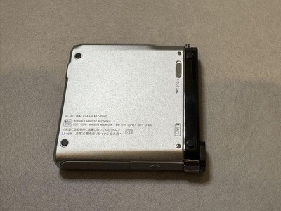 Rare Sony MZ-RH1 Hi-MD Walkman Silver New Old Stock MD