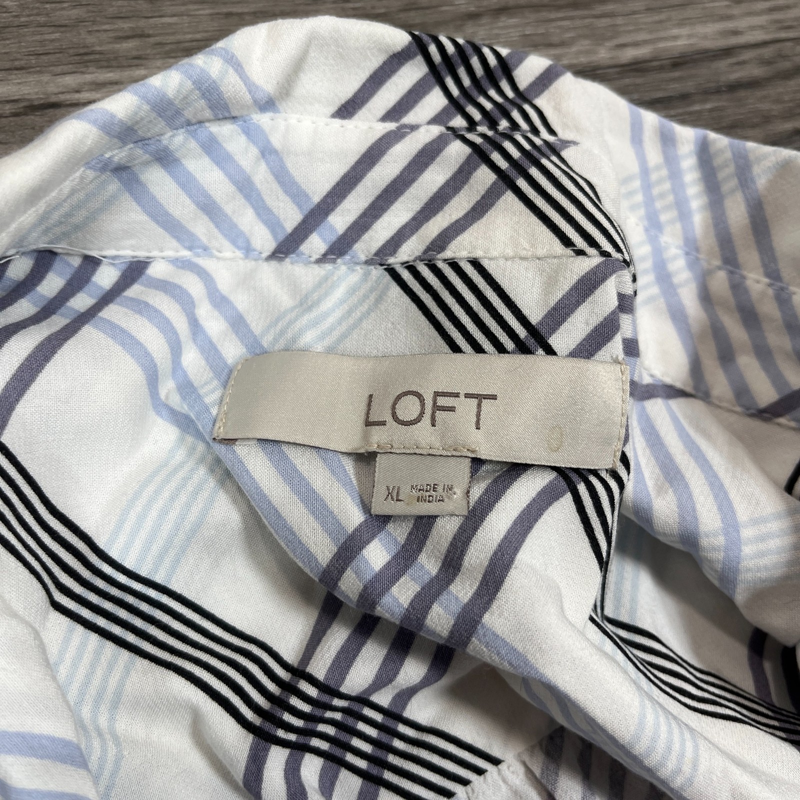LOFT Button Down Collared Long Sleeve White Plaid… - image 8
