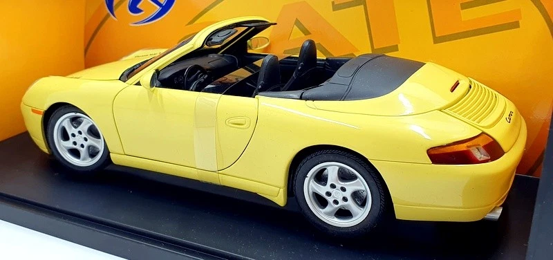 Puerta escala 1/18 diecast 01054 - Porsche 966 Carrera Cabriolet - amarillo Foto 2 de 4