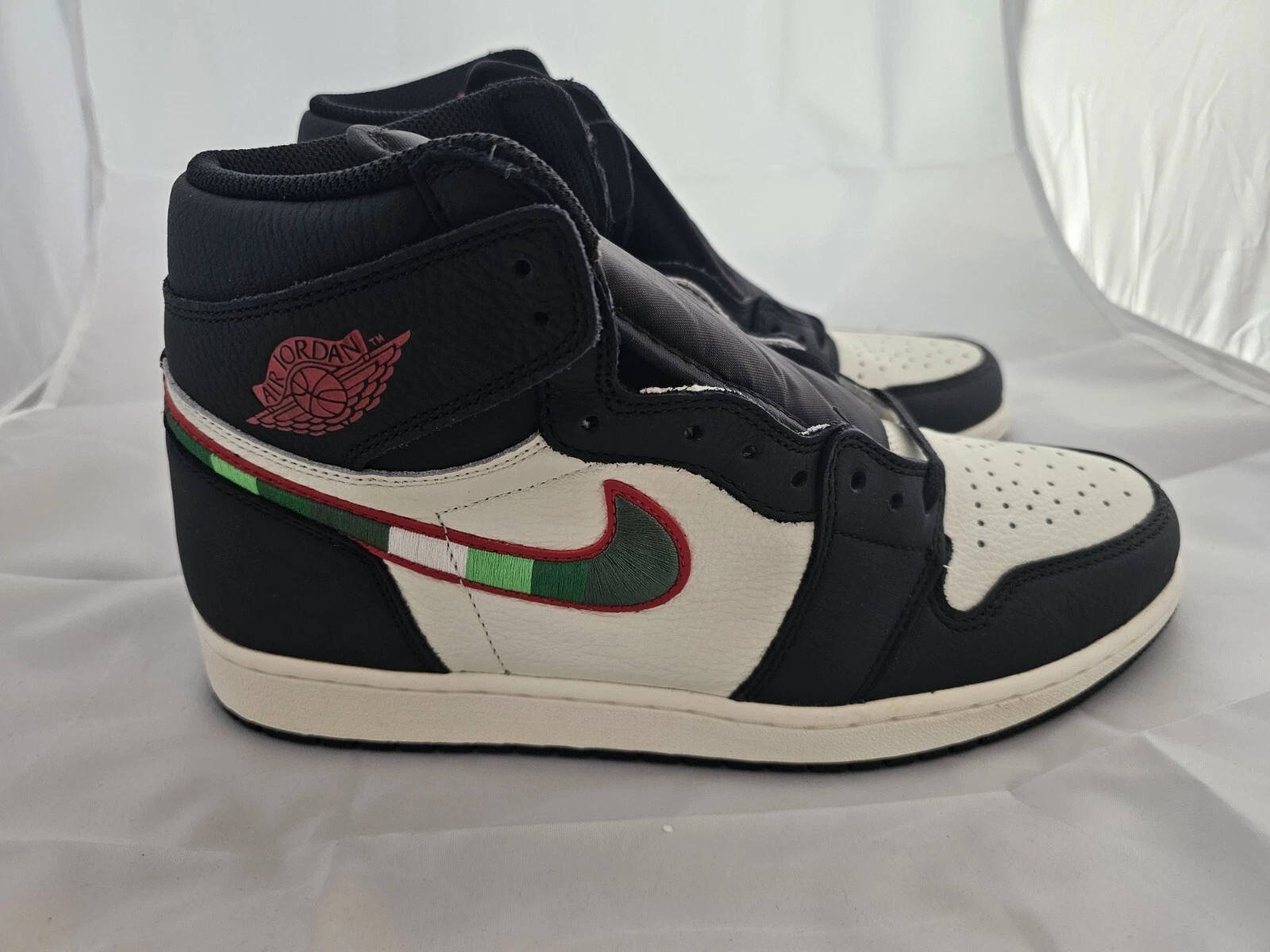 Jordan 1 Retro High OG A Star Is Born 2018 taglia 12 nuovo 555088 015