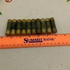 BOX OF 10 Cefco NON 25 Amp One-Time Fuses 250 Volts