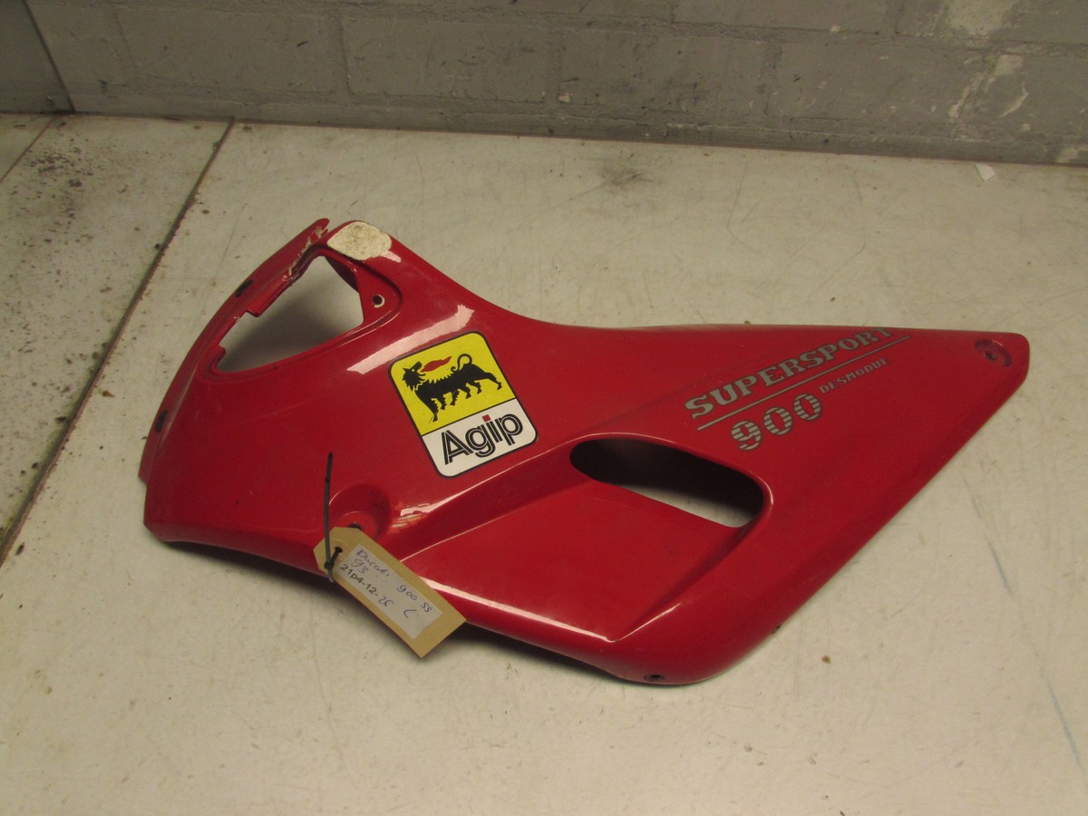 DUCATI　900SS(1992)シングルシートカバー Ducati Supersport (900 SS) 1992 spare parts✔️ | PartsRepublik