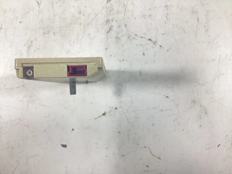 Amplificador de radio antena Land Rover Range Rover 2010-2012 ECU AH42-18C847-BB OEM. Foto 2 de 4