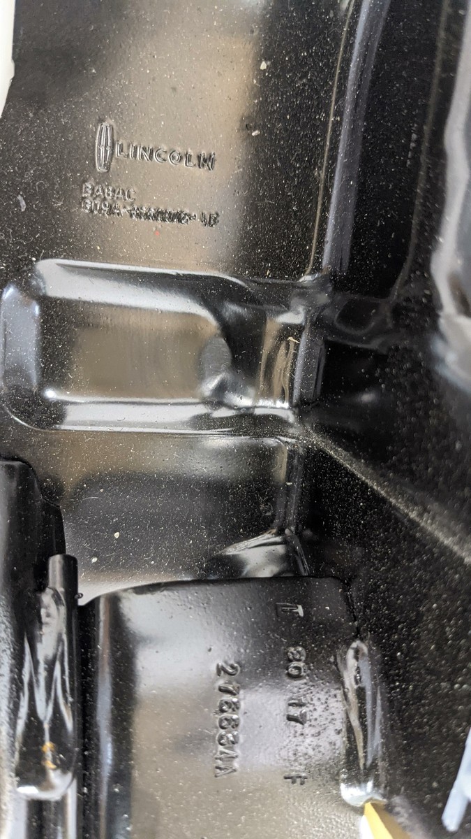 Rear Left Seat Back Support Hinge 2017 Lincoln Continental GD9A  