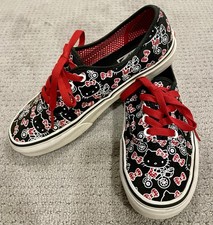 Vans Hello Kitty Collab Off The Wall Canvas Sneakers Size 7.5