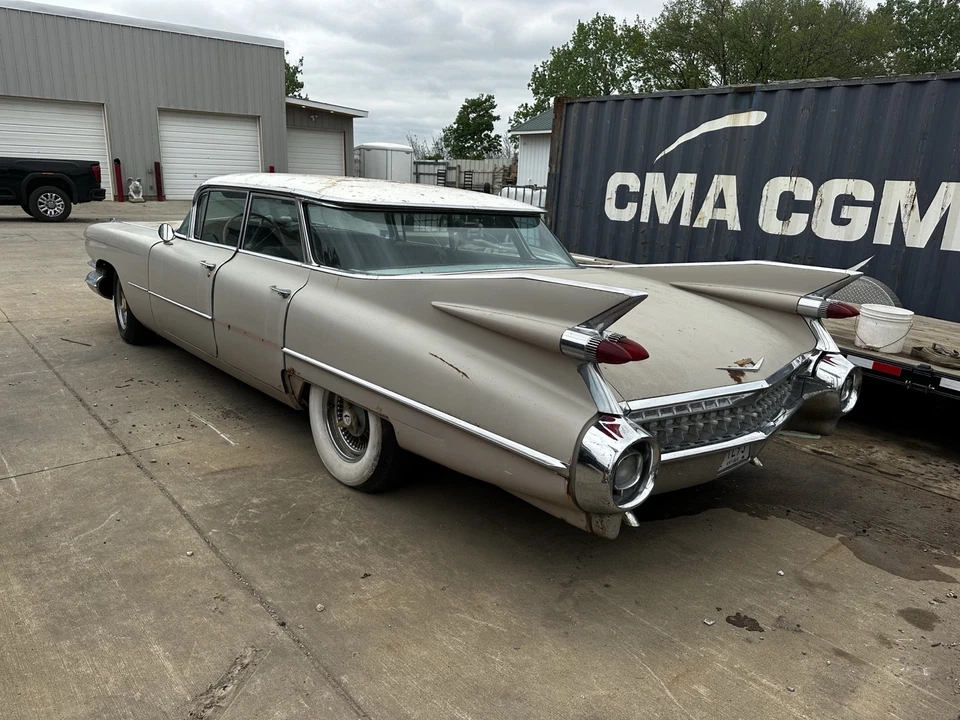 Cadillac DeVille 1959 techo plano Foto 4 de 4